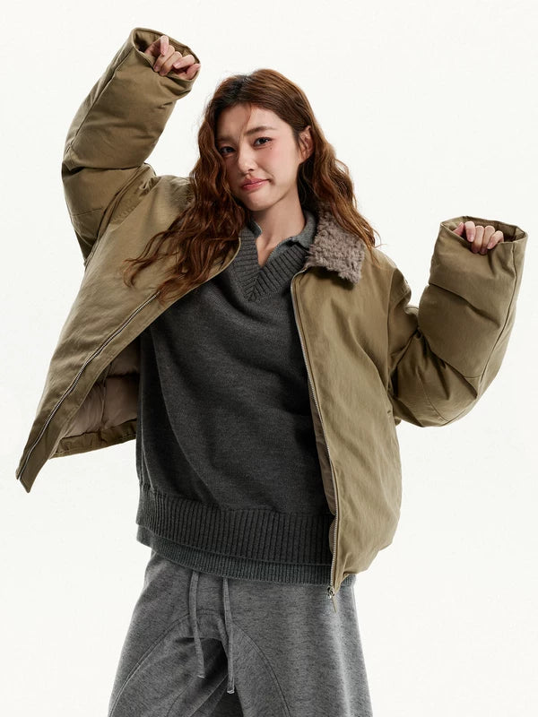 Giacca imbottita con zip e colletto in pelliccia sintetica 