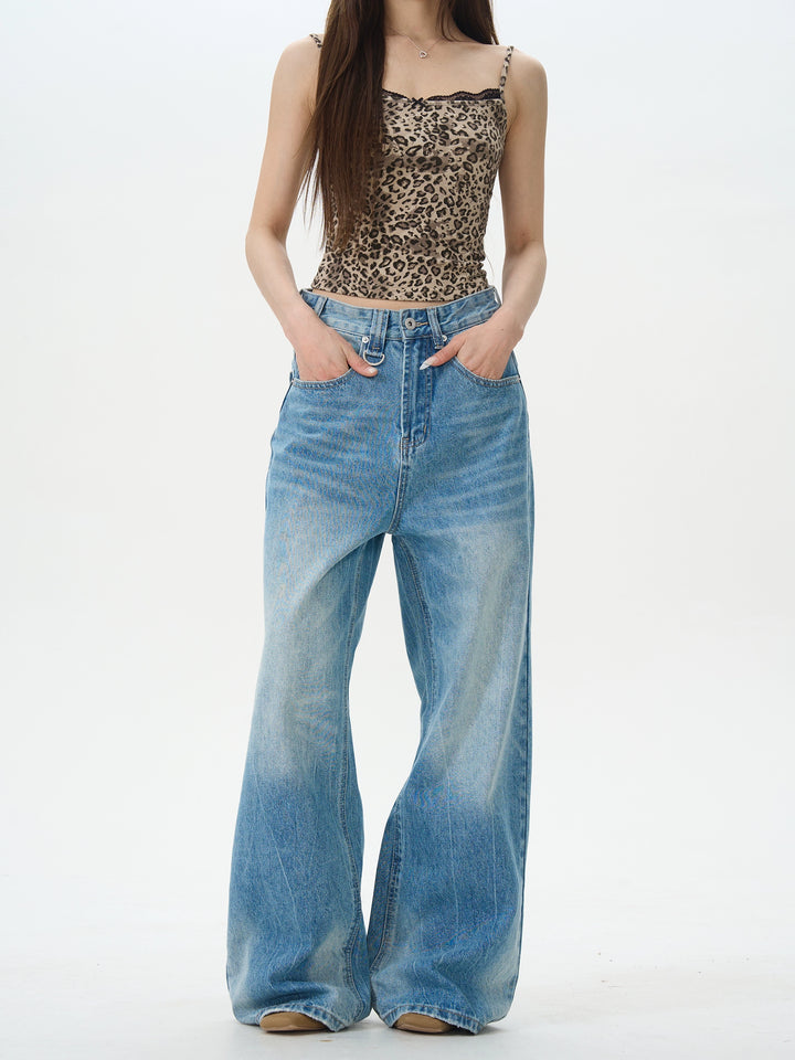 Weit geschnittene Bootcut-Jeans 