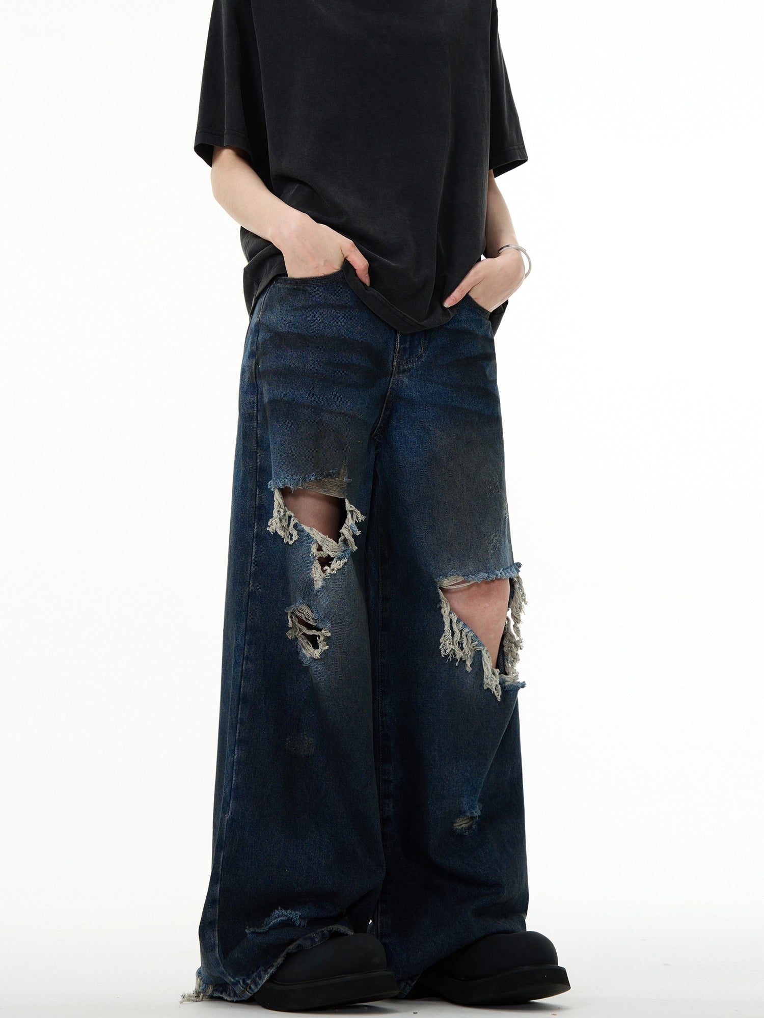 Distressed Wide-Leg Ripped Floor-Length Pants