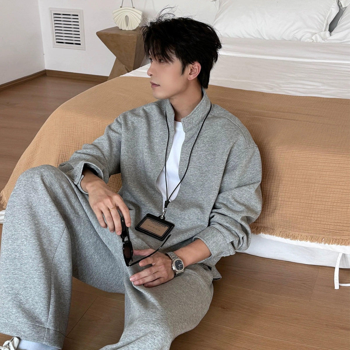 undefined,6072175667852,6072175667856,6072175667860