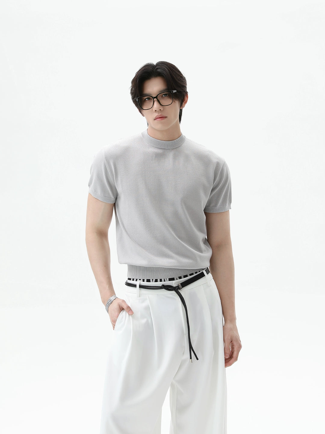 Knitted Slim Fit Short Sleeve Pullover