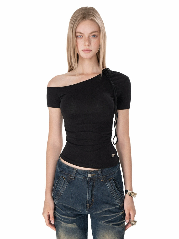 Asymmetric Off-Shoulder Slim Fit Turtleneck