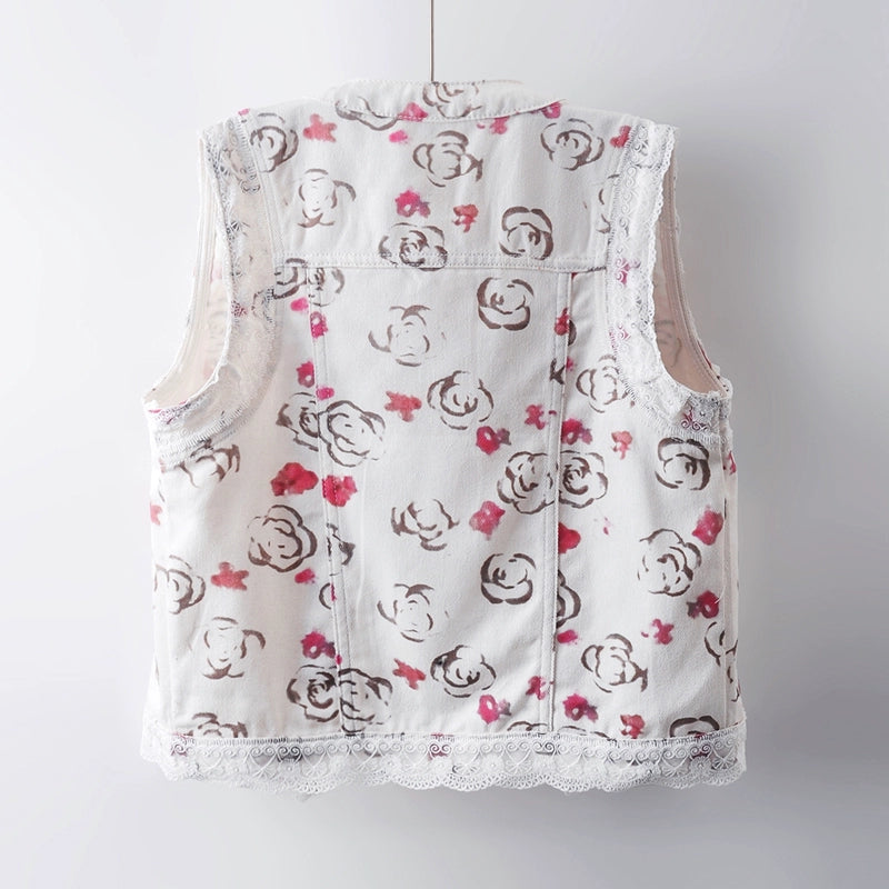 Colete Sem Mangas em Denim com Estampa Floral de Renda 