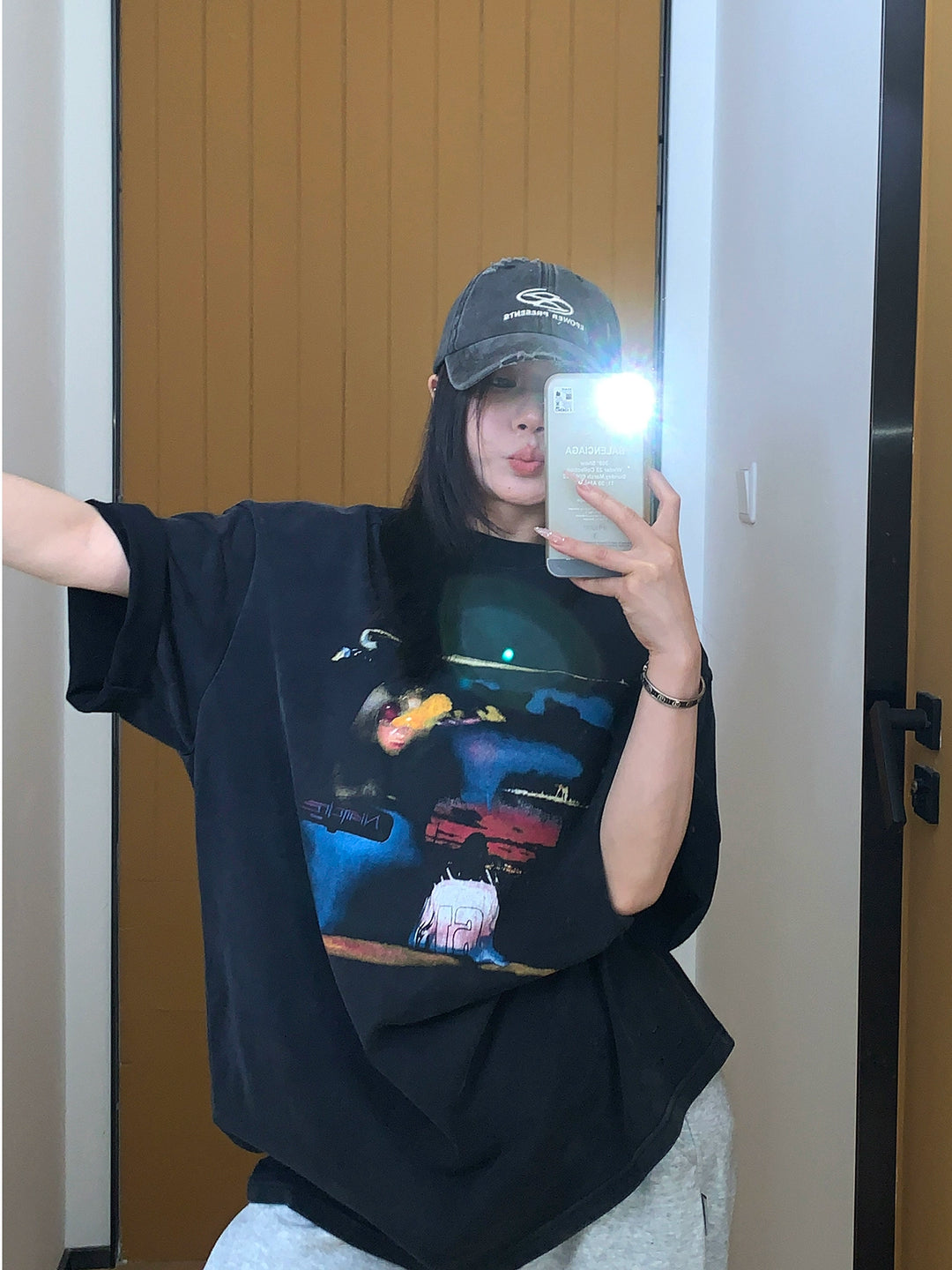 Graffiti Print Loose Fit Short Sleeve T-shirt