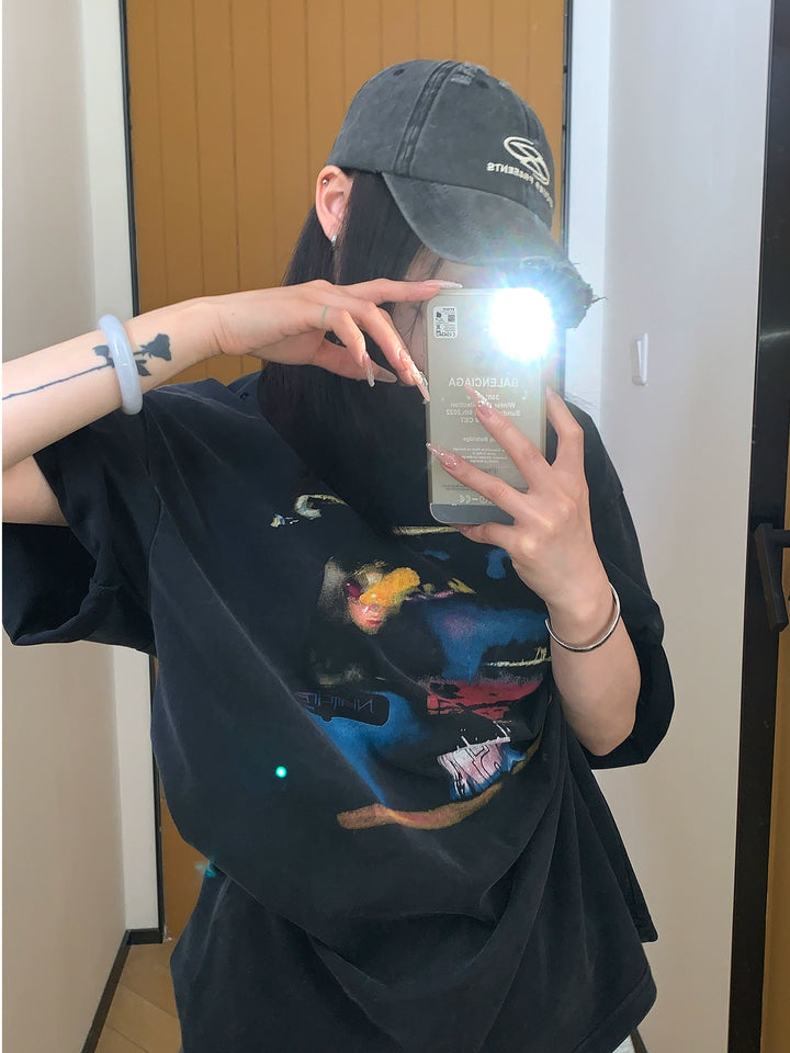 Graffiti Print Loose Fit Short Sleeve T-shirt