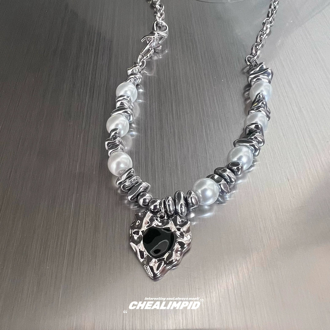 Heart Pendant Pearl Chain Necklace