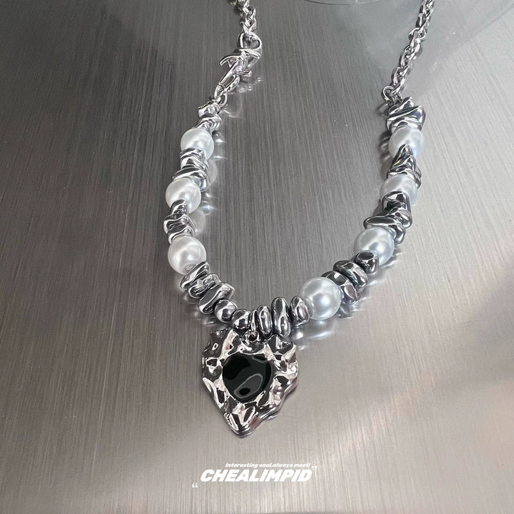 Heart Pendant Pearl Chain Necklace