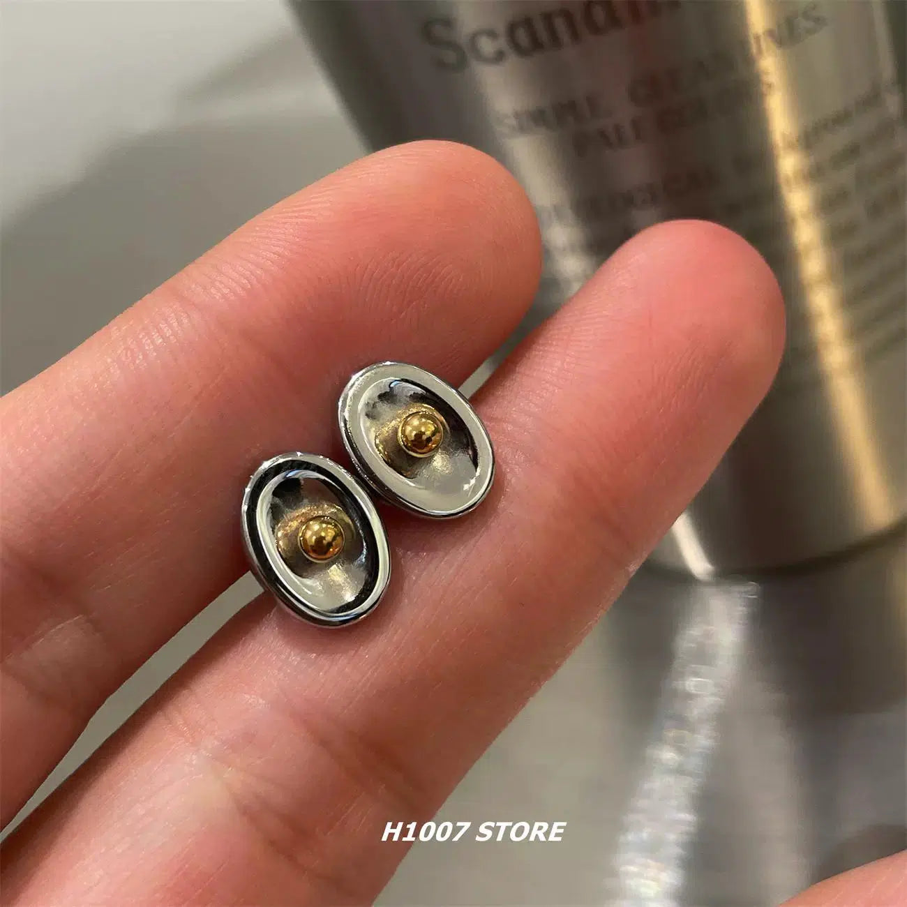 Stylish Metallic Stud Earrings