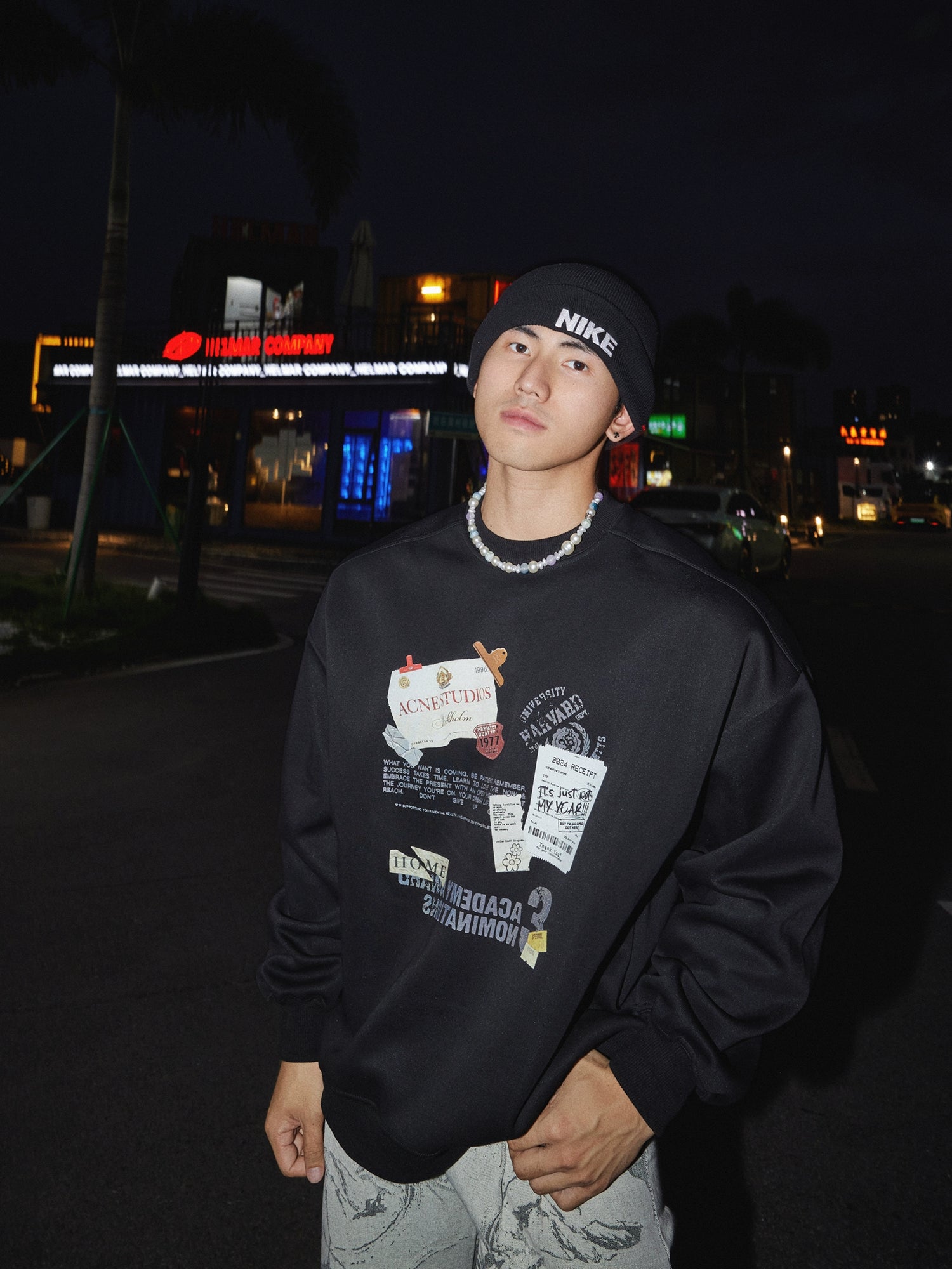 Grafik Baskılı Uzun Kollu Yuvarlak Yaka Sweatshirt 