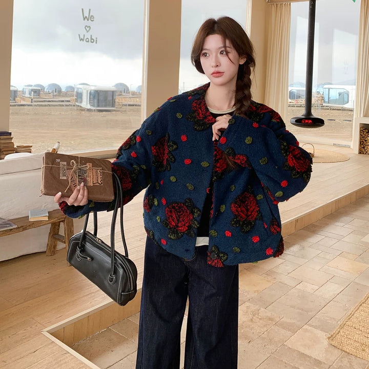 Manteau en laine à col rond et à fleurs 