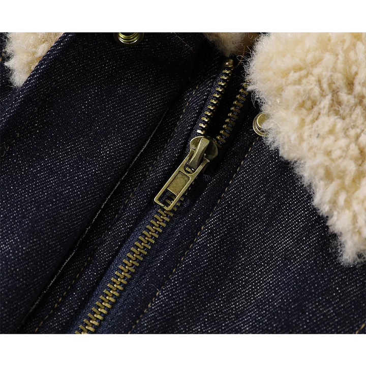 جاكيت شتوي قصير من الدنيم مبطن بطبقة من الفليس 