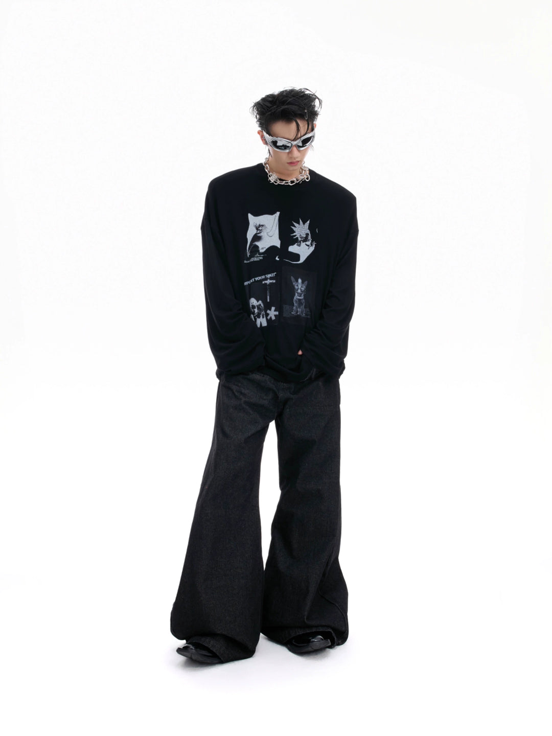 Graphic Art Loose Fit Long Sleeve Pullover