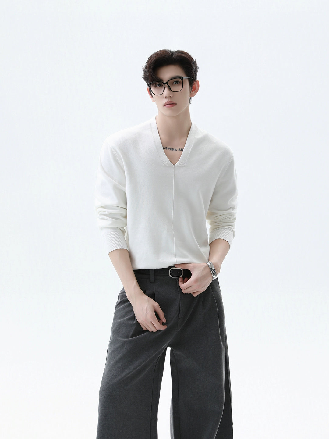 V-neck Long Sleeve Knit Pullover