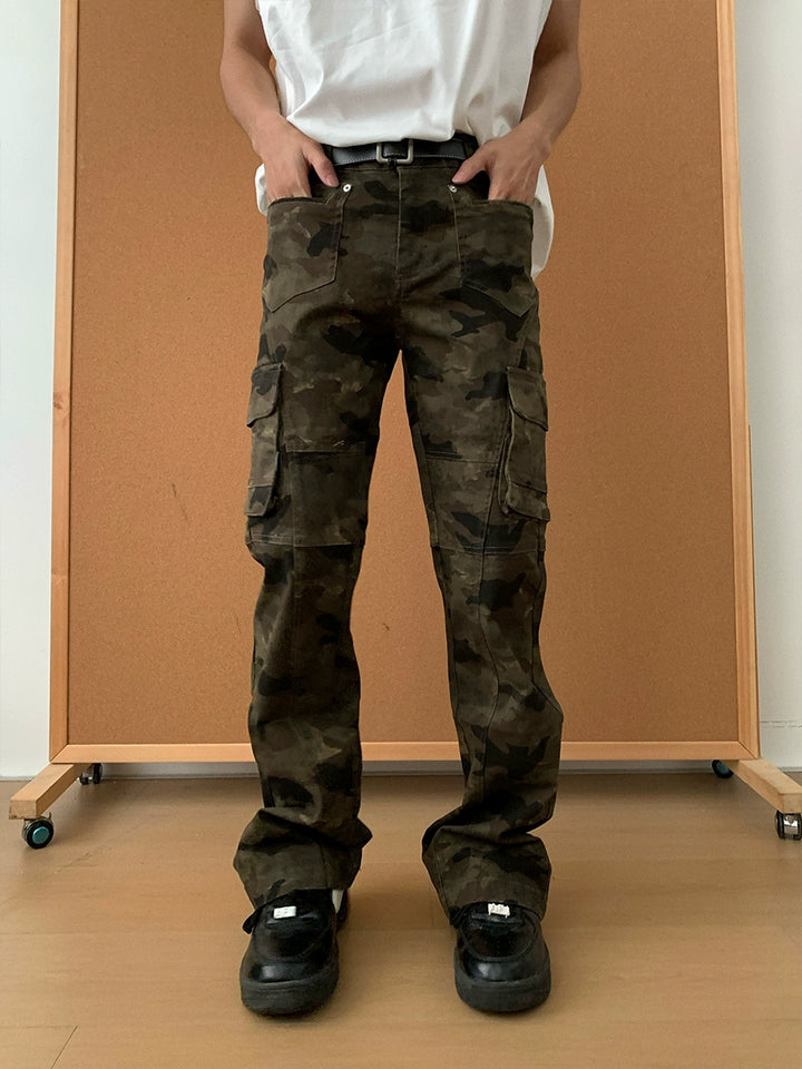 Pantalons décontractés évasés en camouflage 