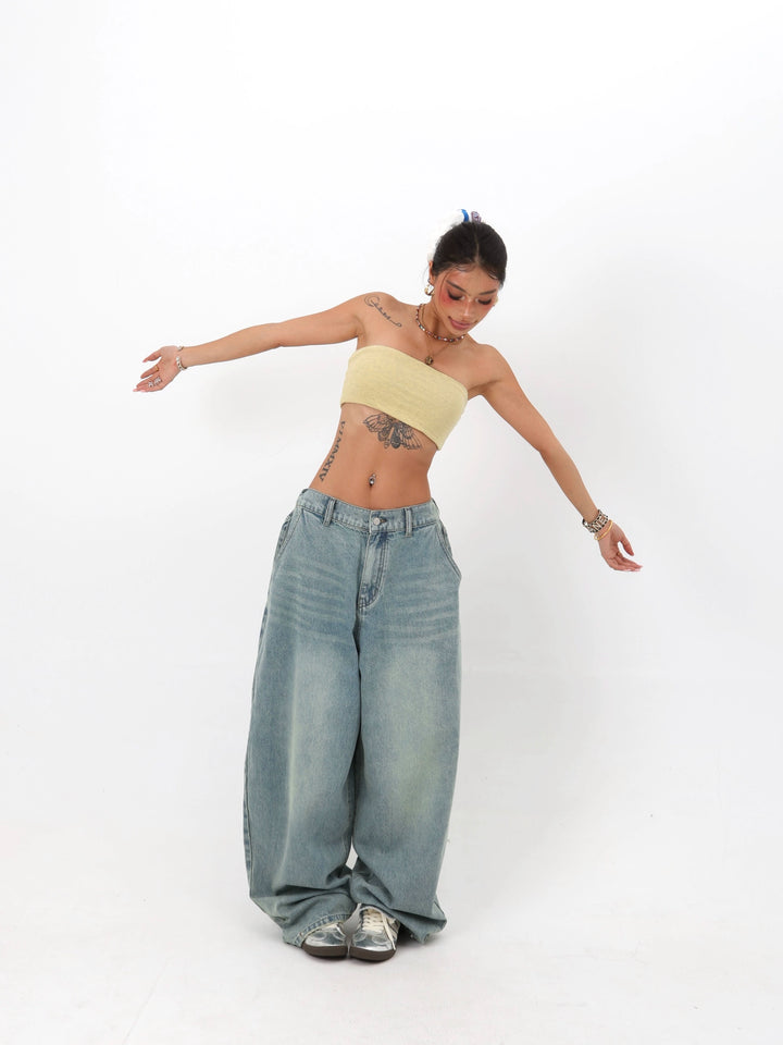 Wide Leg Straight Jeans
