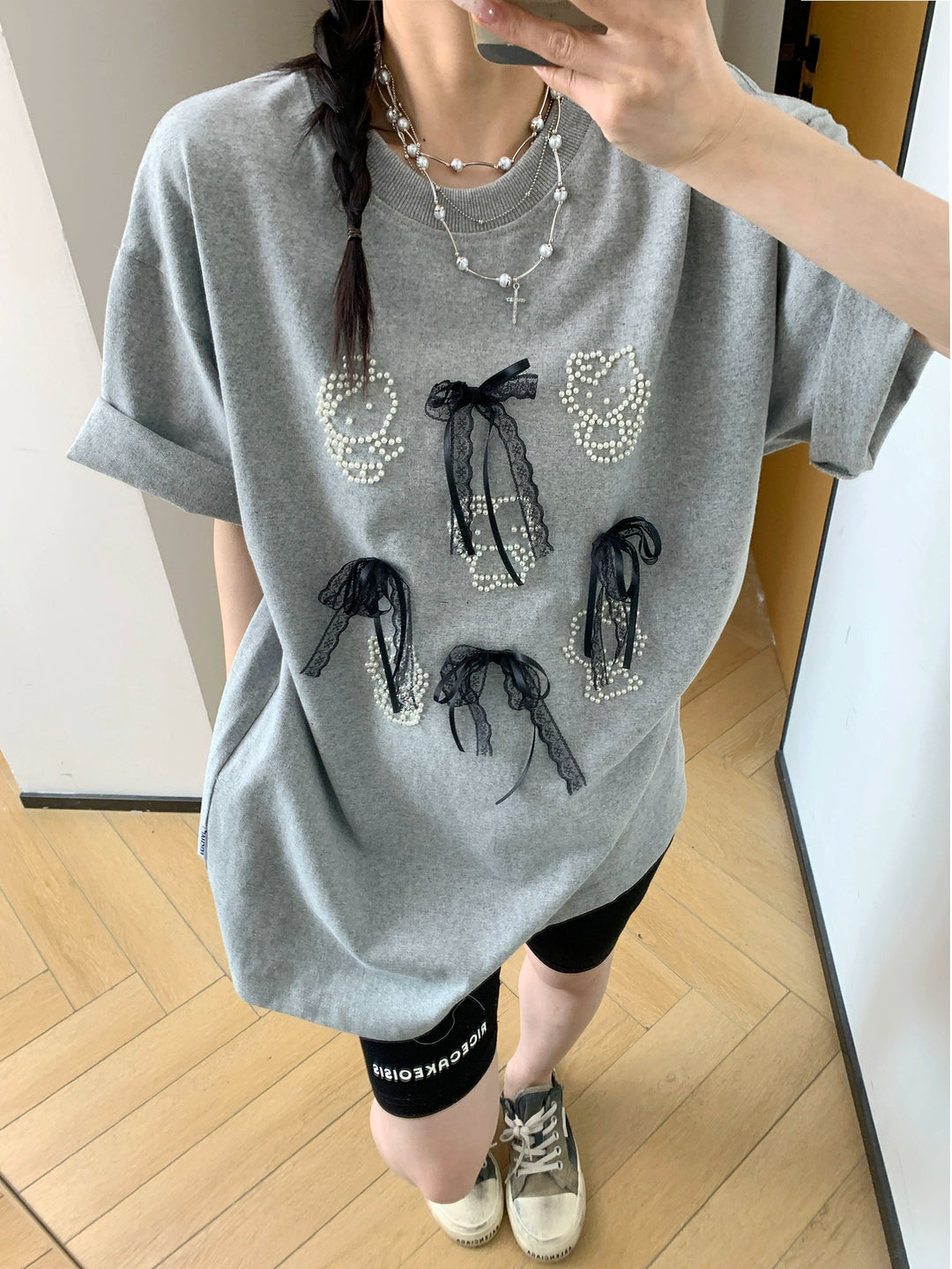 Lace Bow Beaded Loose Fit T-shirt