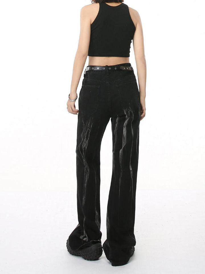 Lockere, ausgestellte Batik-Jeans 