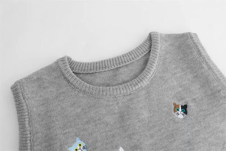 Geborduurd gebreide mouwloze ronde hals vest 