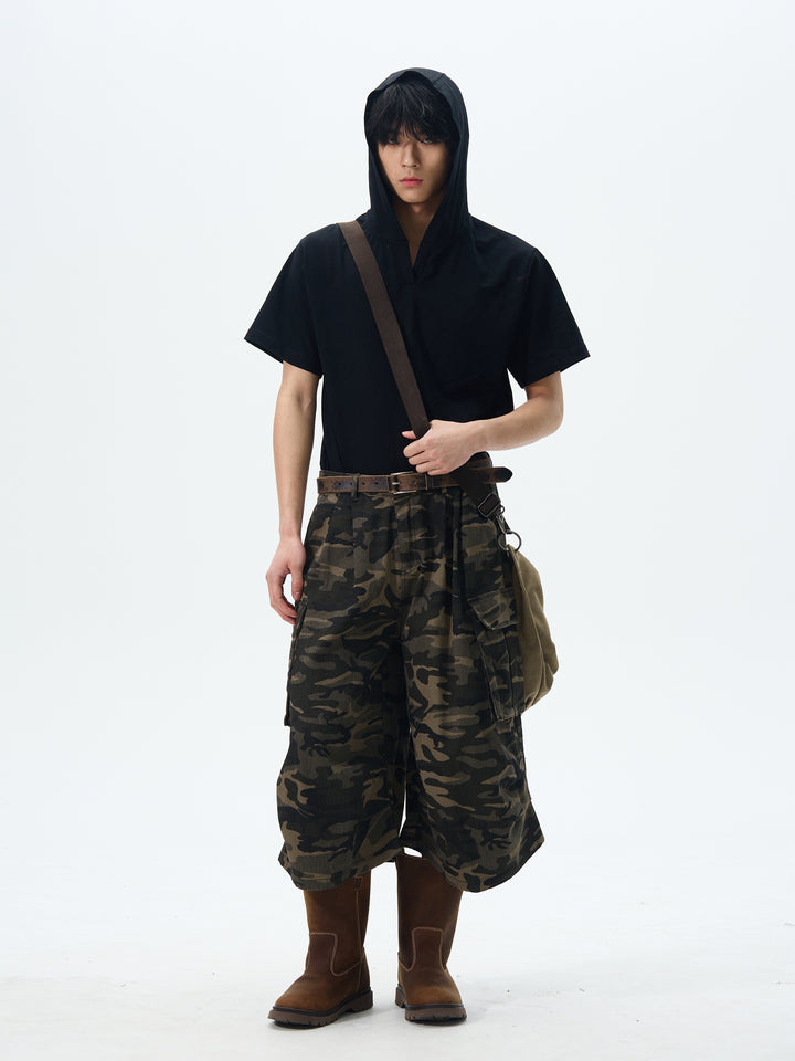 Camouflage Pleated Cropped Pants