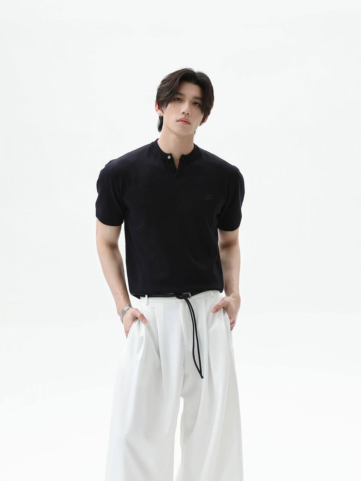 قميص هينلي محبوك من قطن مرسّر 