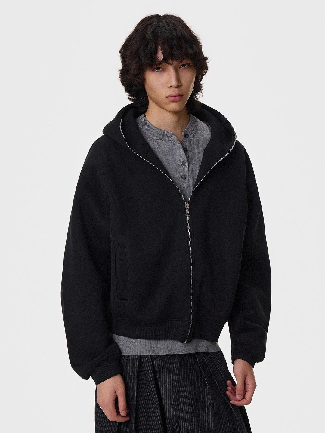 Veste à capuche zippée en polaire 