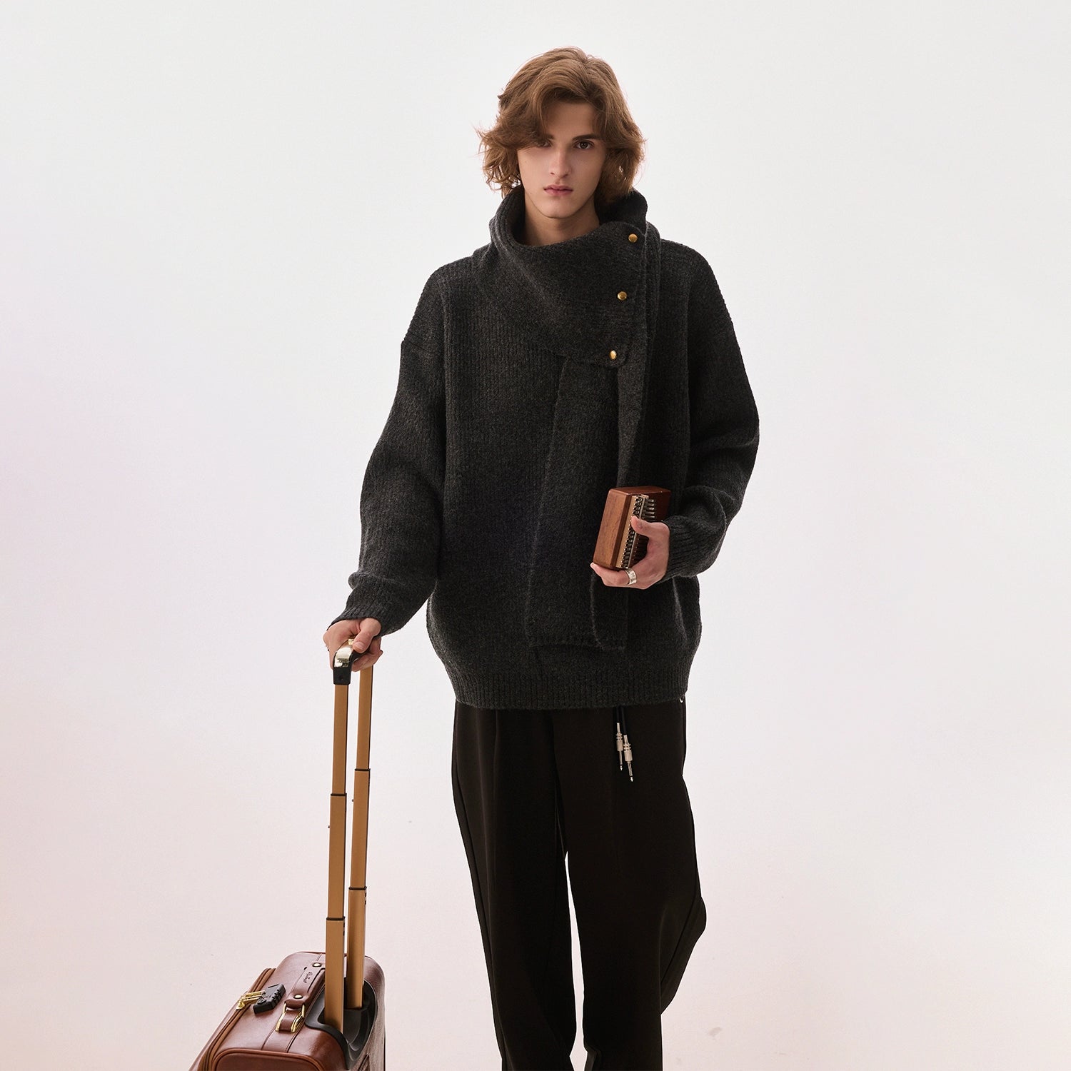 ,6107777958331,6107777958333,6107777958335,6107777958337