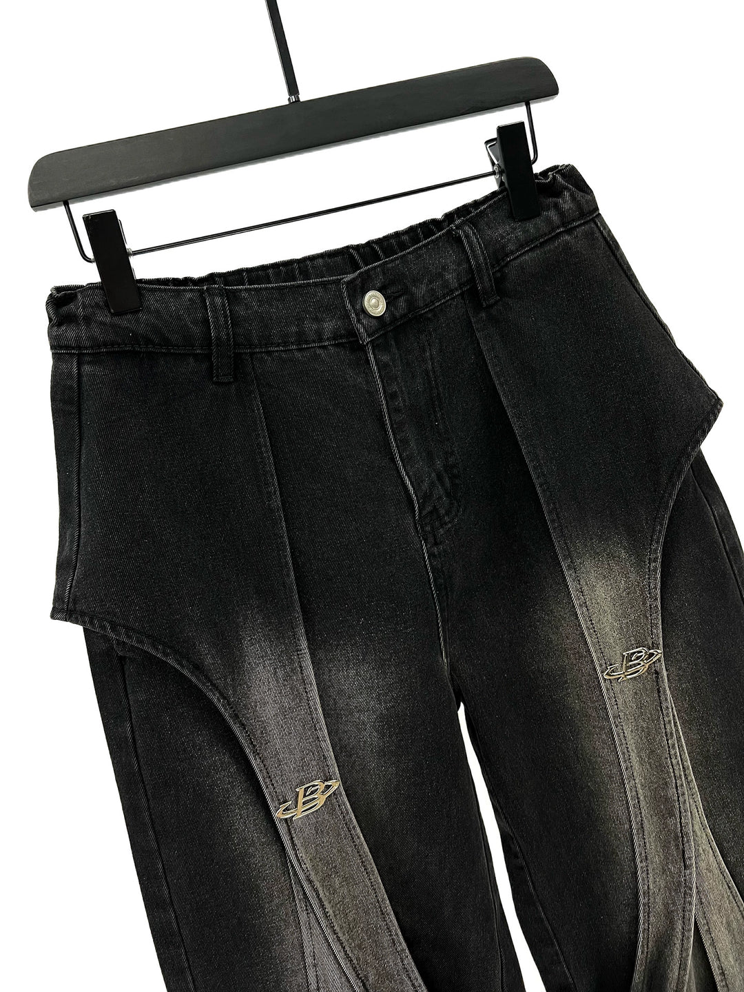 Deconstructed Loose Fit Floor-Mopping Jeans