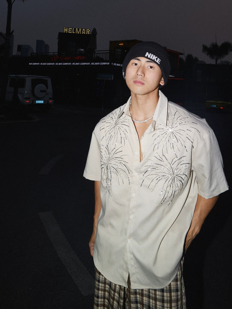 Perlenfeuerwerk-Muster lässiges Kurzarmhemd 