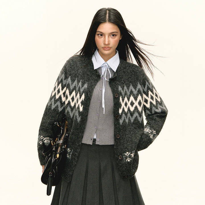 Knit Diamond Pattern Cardigan