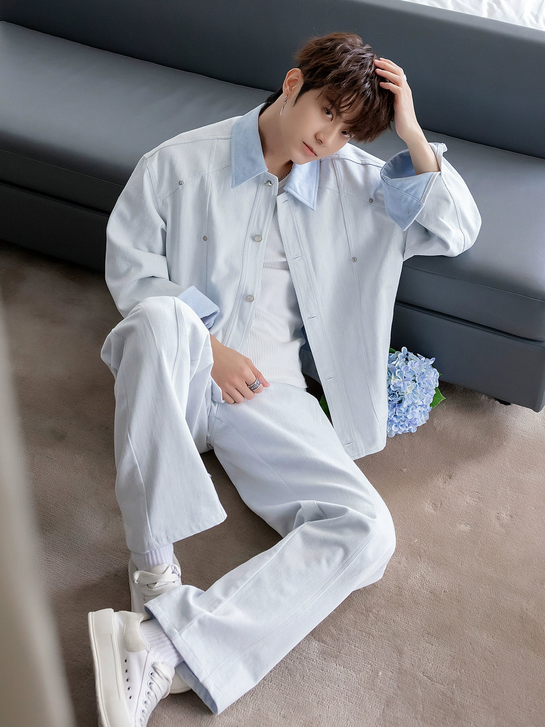 Denim-Anzugjacke und Hosen-Set 