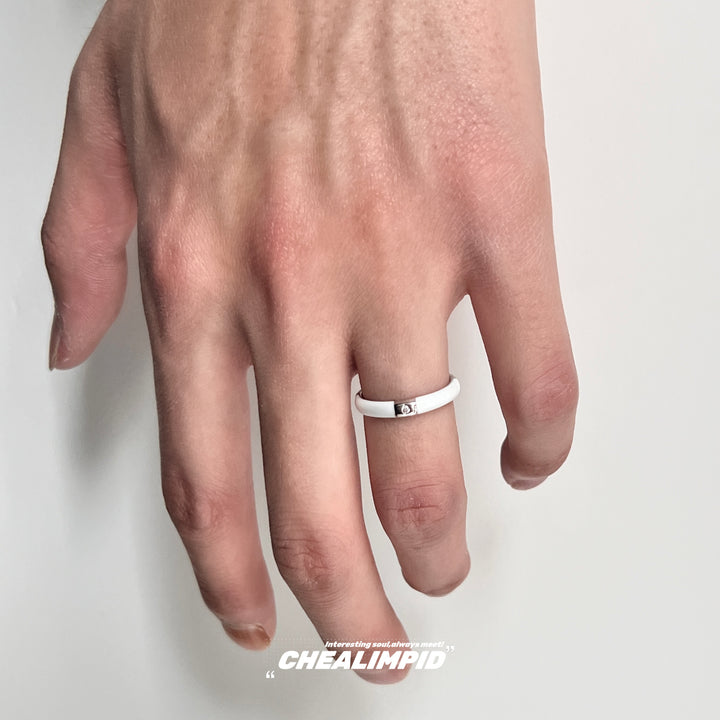 Minimalist Porcelain Zircon Ring
