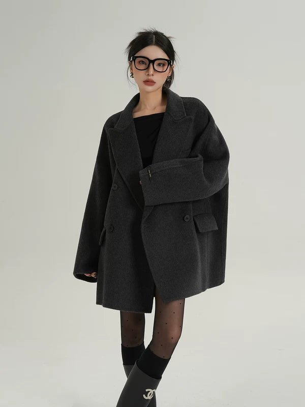 Оверсайз пальто из шерсти средней длины 