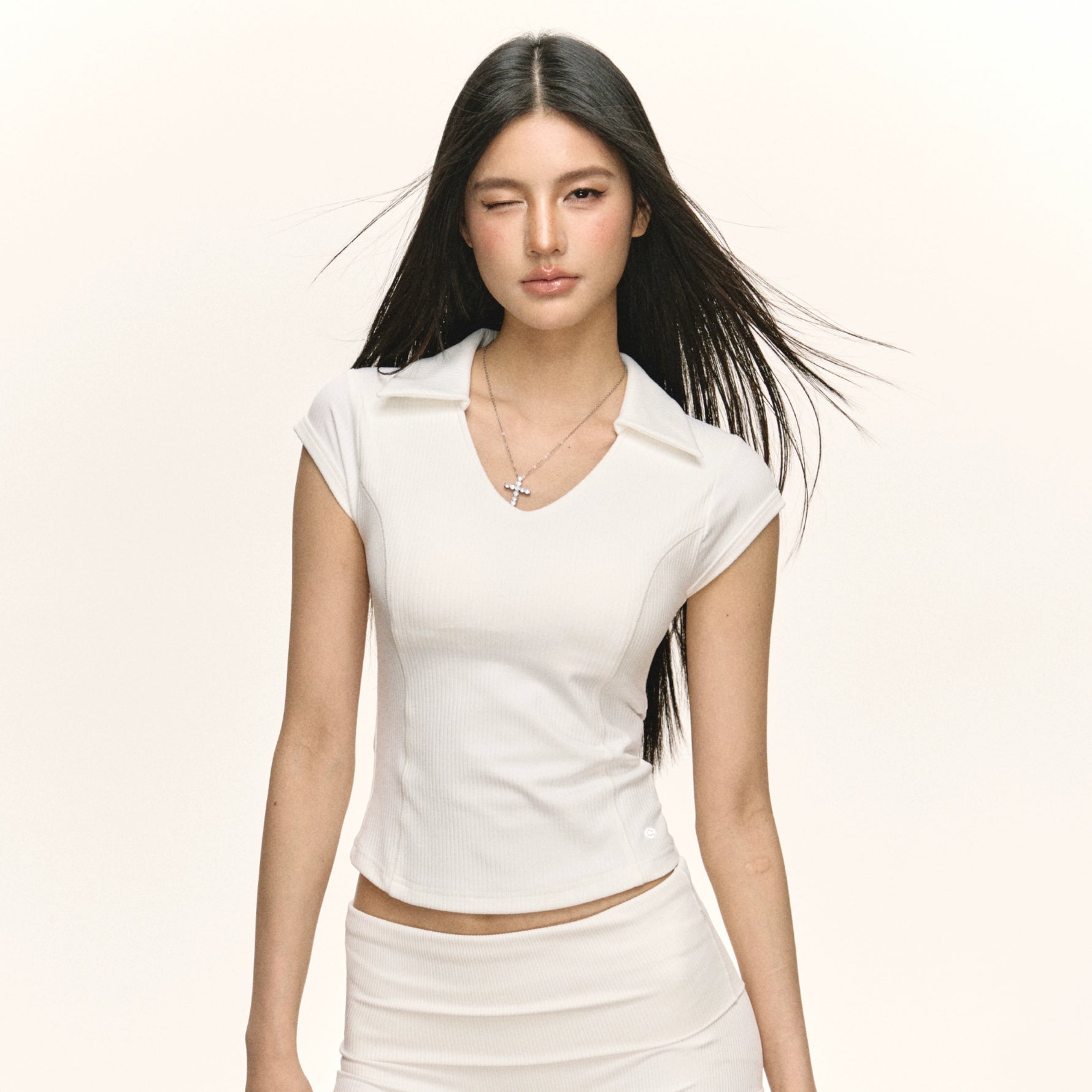 undefined,5896942805241,5896942805242,5896942805243,5896942805244