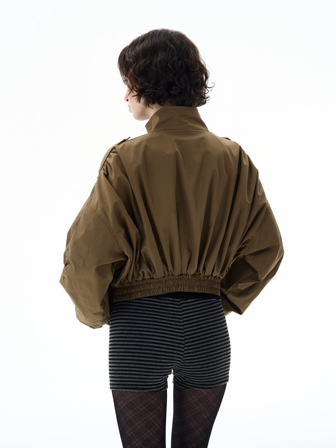 Chaqueta cortavientos de estilo retro corto 