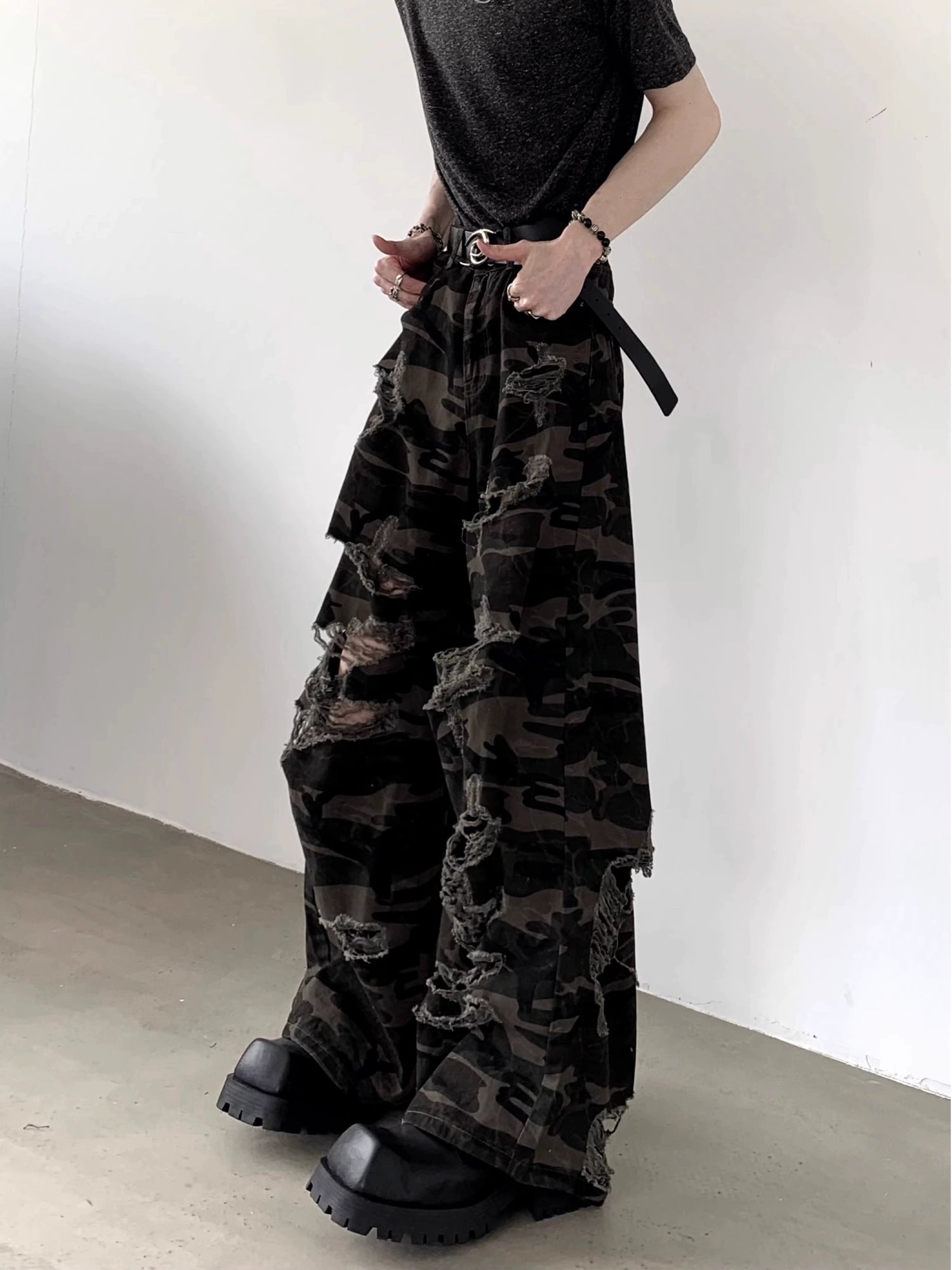 Ripped Camouflage Wide-Leg Jeans