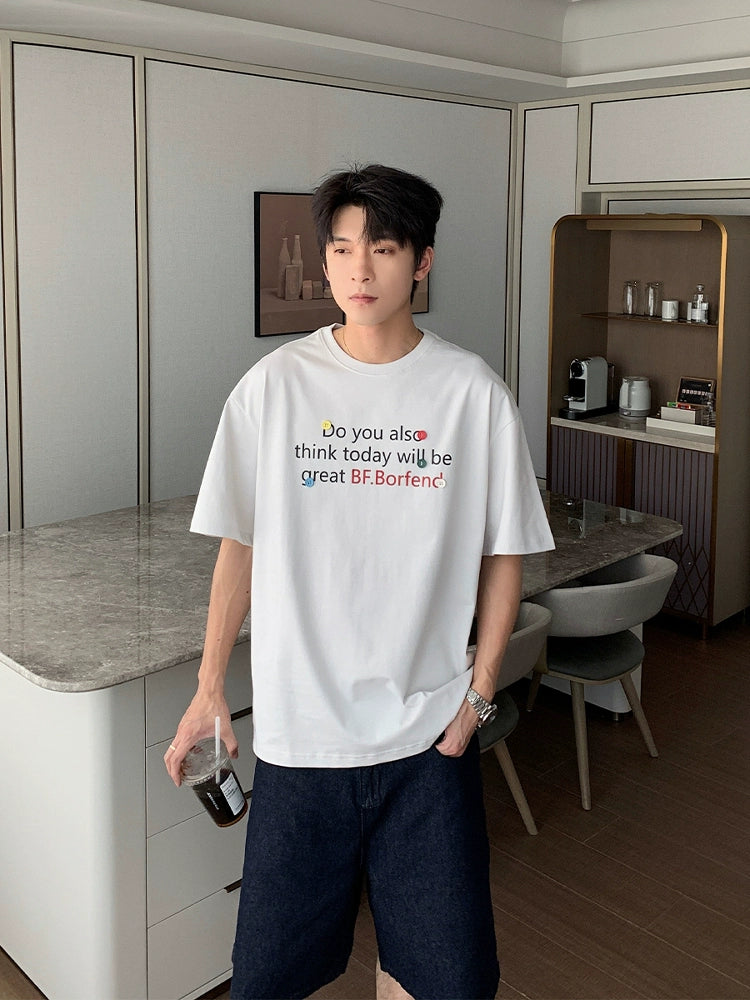 تي شيرت قطن قصير الأكمام مزين برسومات 