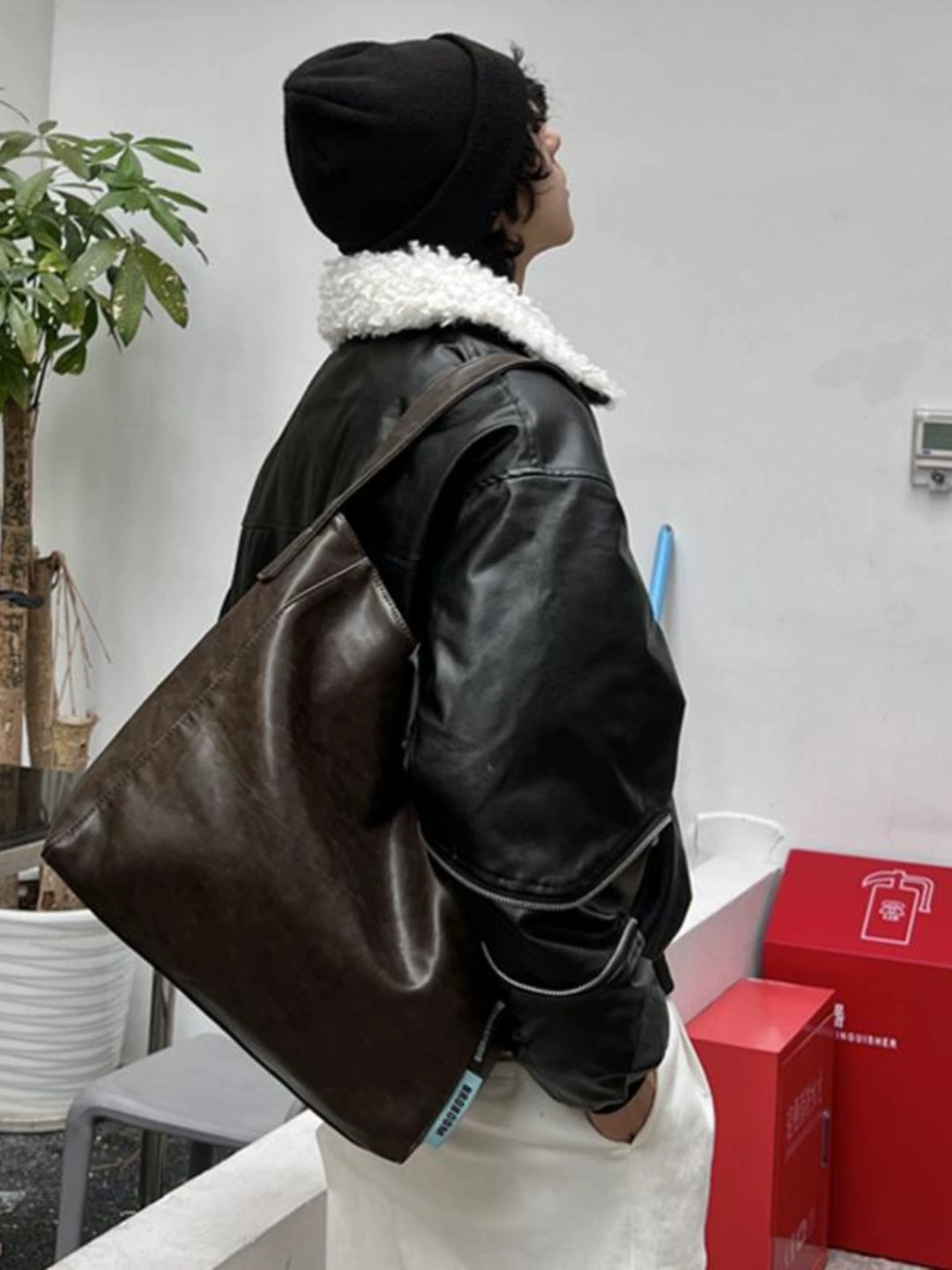 Large One-Shoulder Underarm Tote Bag