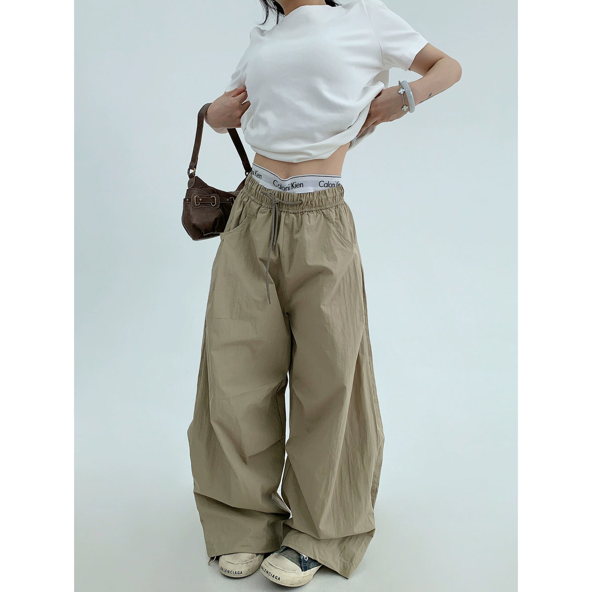 ,5989244270692,5989244270693,5989244270694,5989244270695