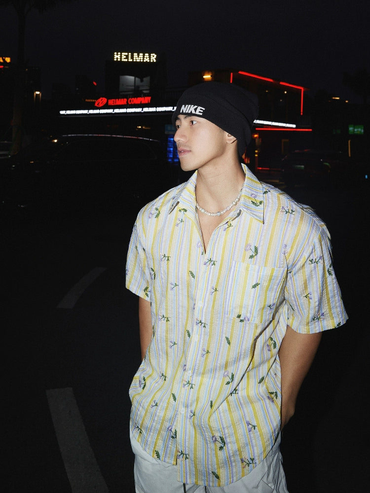 Retro vertikal gestreiftes florales Kurzarmhemd 