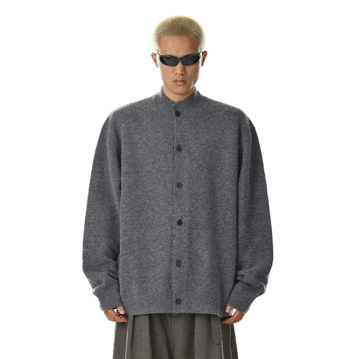 Rundhalslös stickad cardigantröja 