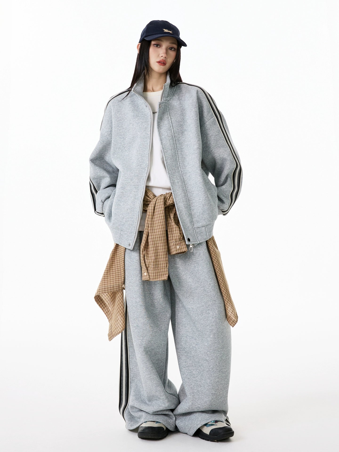 Ensemble de veste zippée à rayures rétro et pantalon 