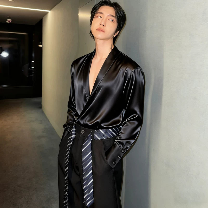 Hedvábná volná košile s V výstřihem 