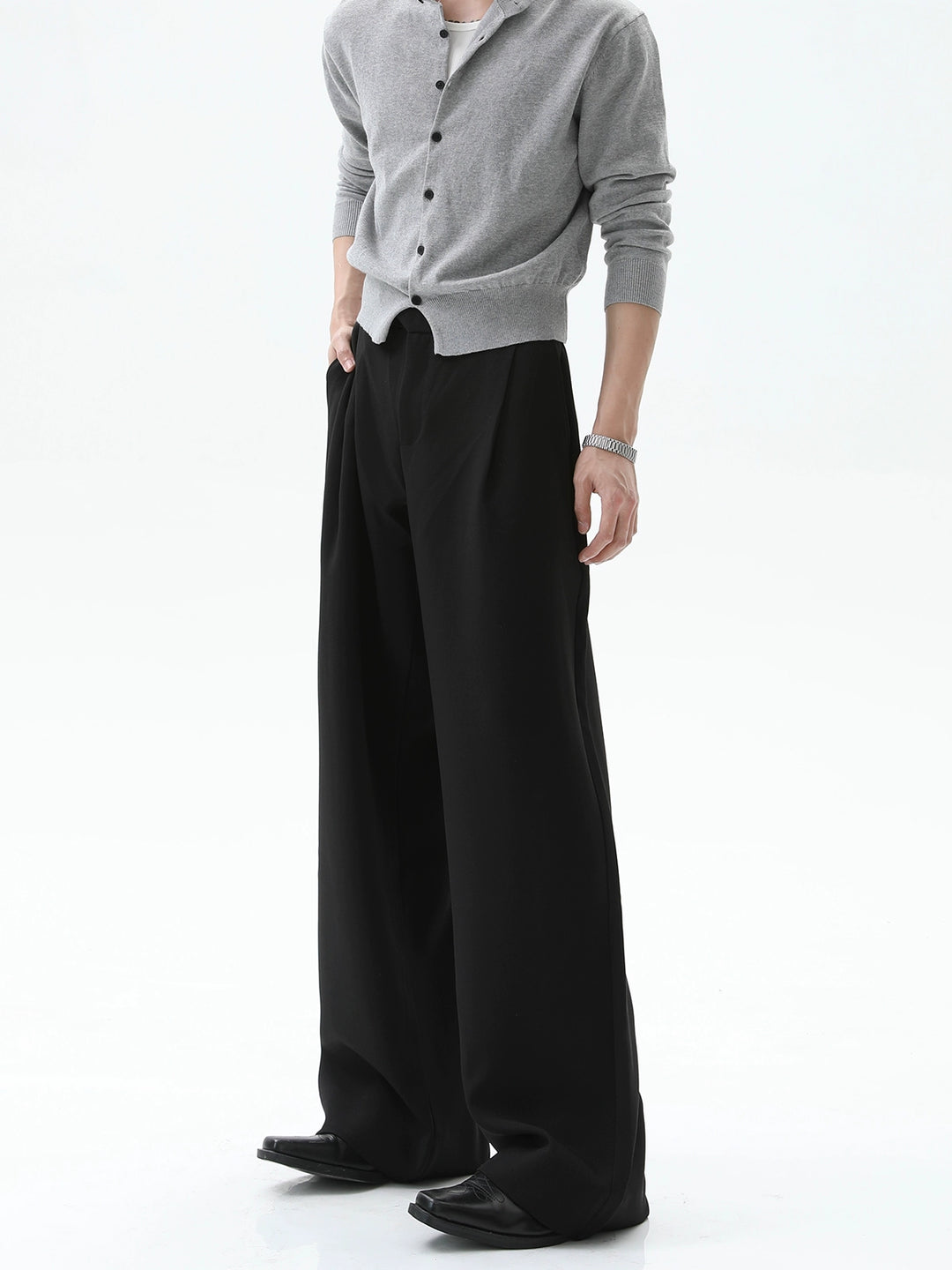 Pleated Wide-Leg Loose Fit Pants