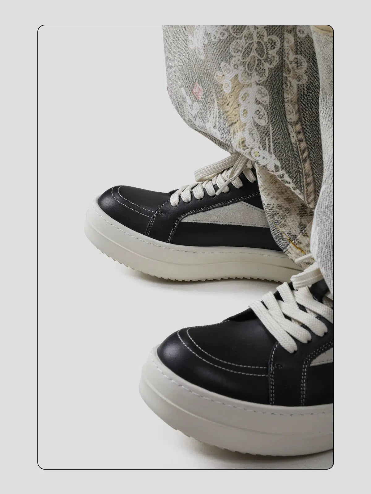 Inverted Curled Toe Leather Sneakers