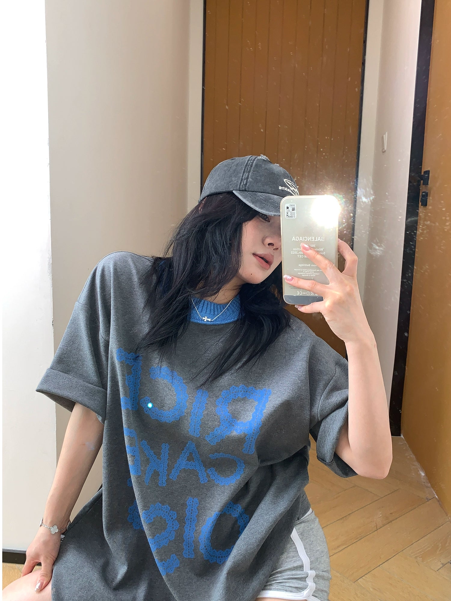 Relaxed Fit Contrast Print T-shirt