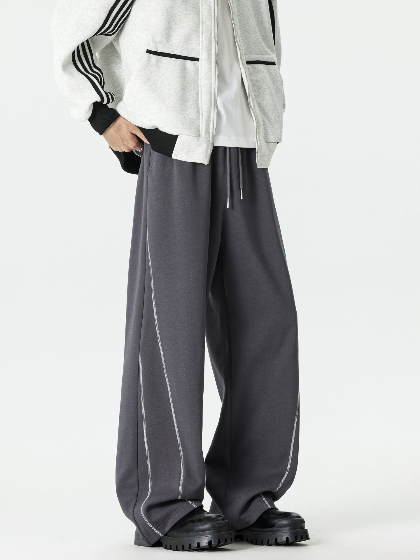 Geniş Paça Görünür Dikişli Spor Pantolon 