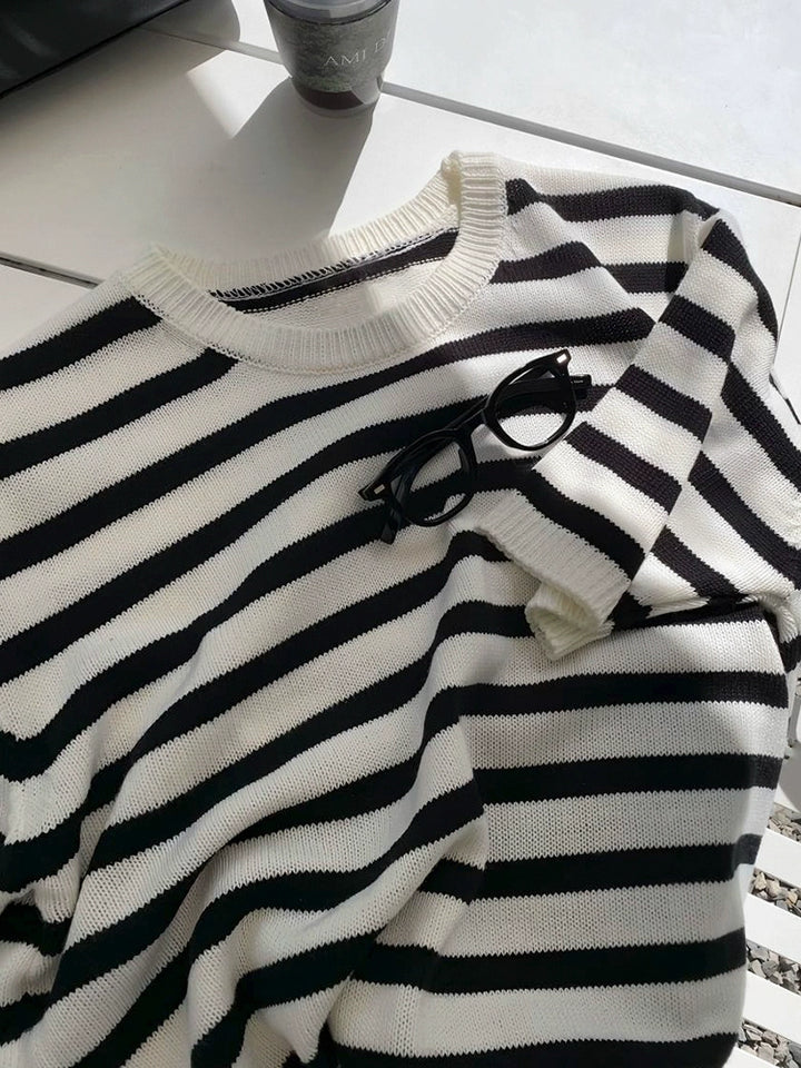 Striped Knitted Short Sleeve Crewneck Top