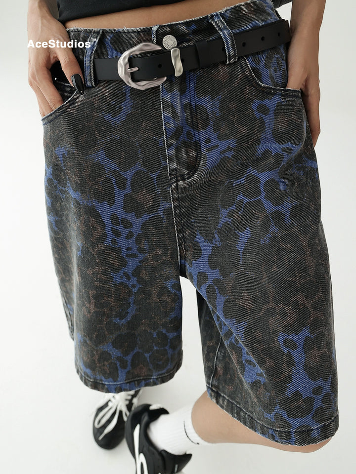 Shorts en denim large à imprimé léopard 