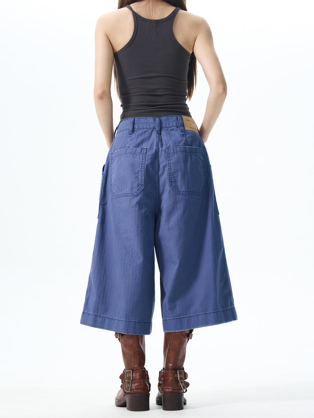 Loose Fit Cropped Cargo Pants