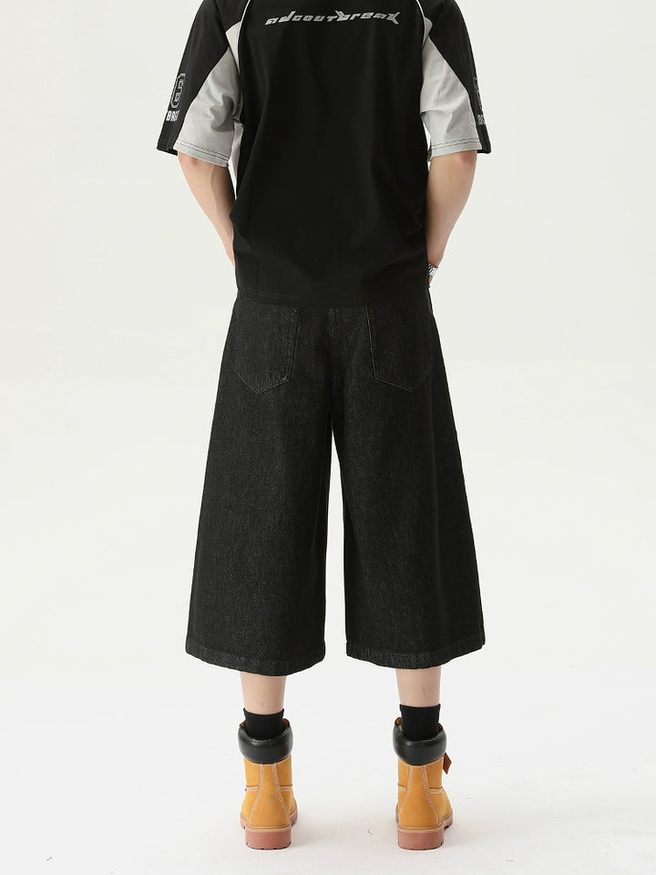 Cropped Wide Leg Button Jeans